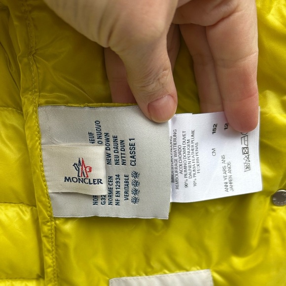Moncler Citrine Kids Down Vest, size 12 - Picture 10 of 14